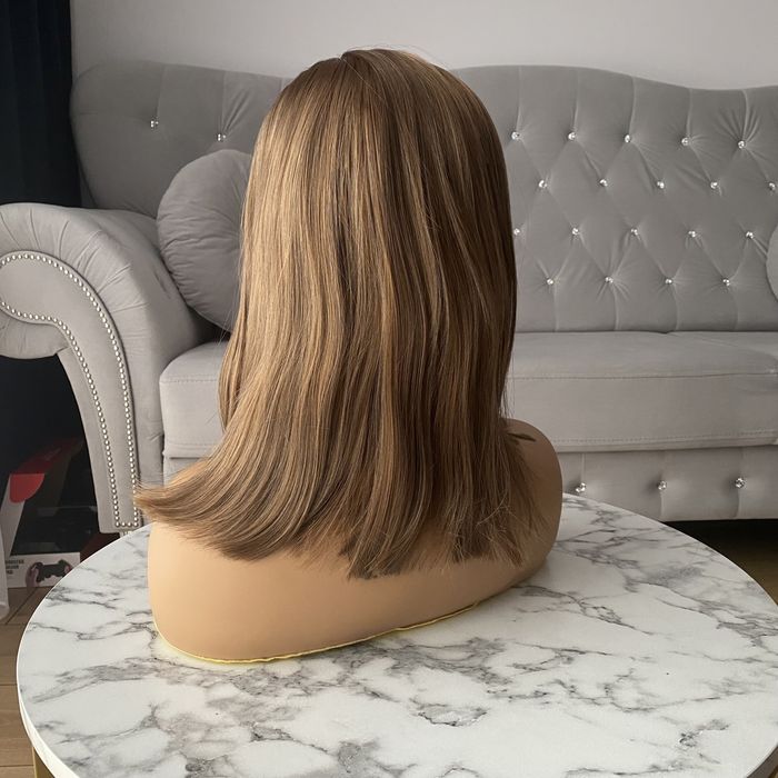 Peruka jasny brąz 40 cm bob