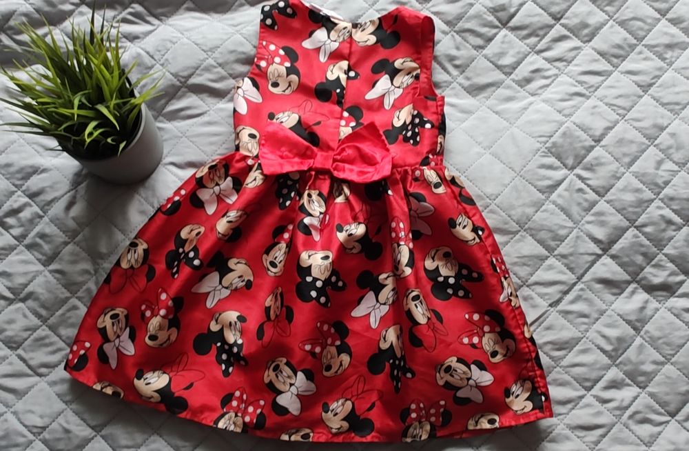 Śliczna sukienka Minnie z  kokardą H&M 104