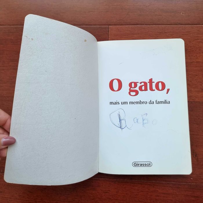 Livro "O Gato, mais um Membro da Família"