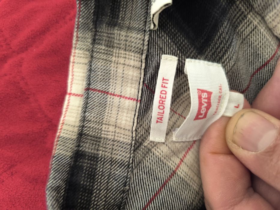 Camisa Levis L, impecável