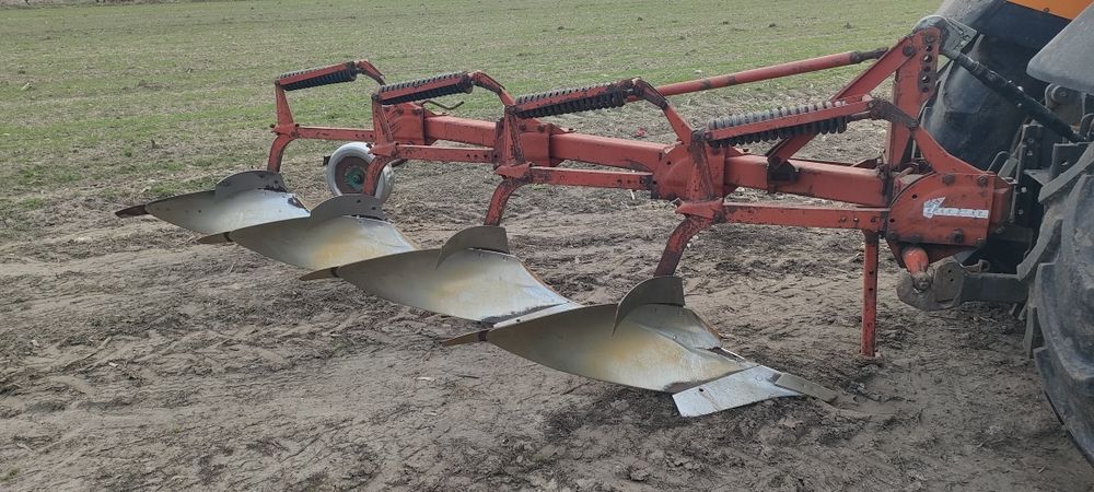 Pług kverneland 4 skibowy