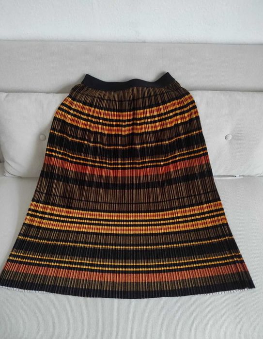 Spódnica w paski z Reserved