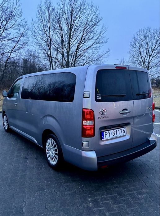 Wynajbus.pl - wynajem 9 os. busa w Poznaniu