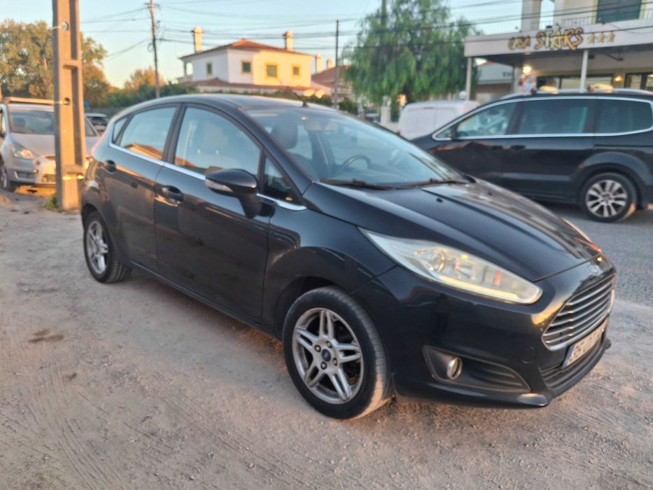 Ford Fiesta 1.5 TDCI Titanium — photo 3