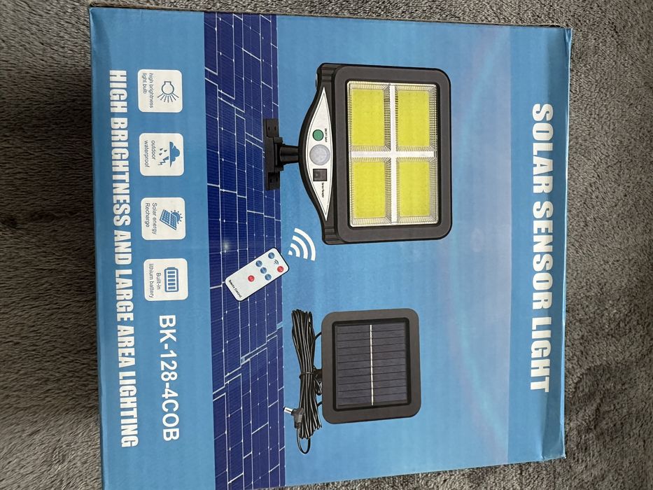 Вуличний ліхтар з датчиком руху Solar Sensor Light