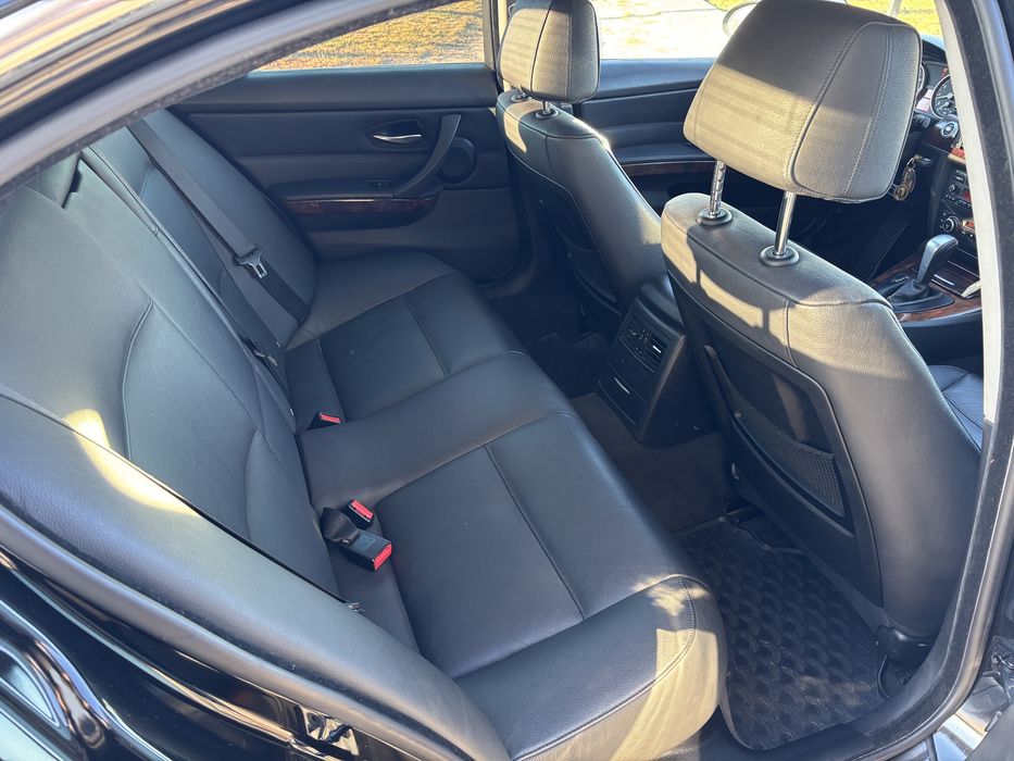 BMW E90 335i 306km 2008 rok, Sedan, M-Pakiet