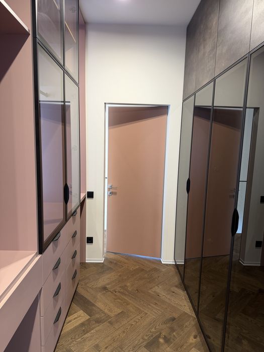 Продам будинок в Брюховичах з сучасним ремонтом