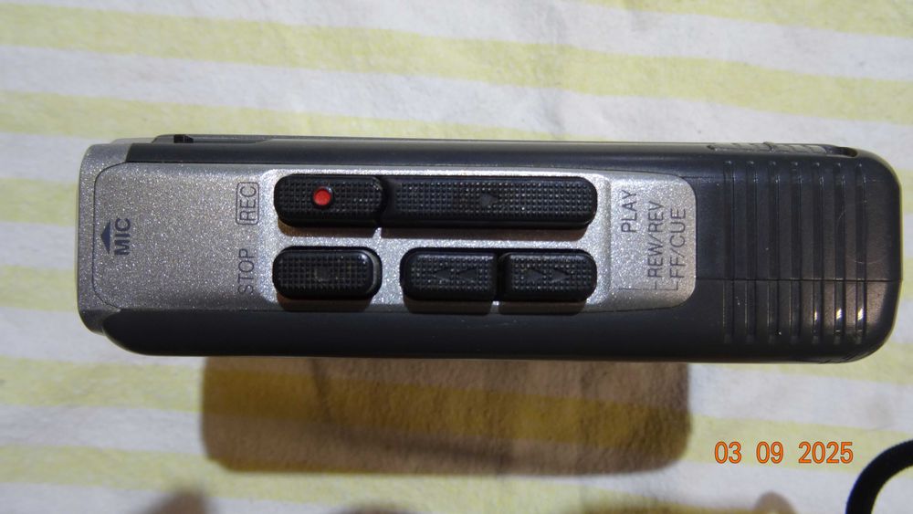 Диктофон касетний PANASONIC RQ-L30