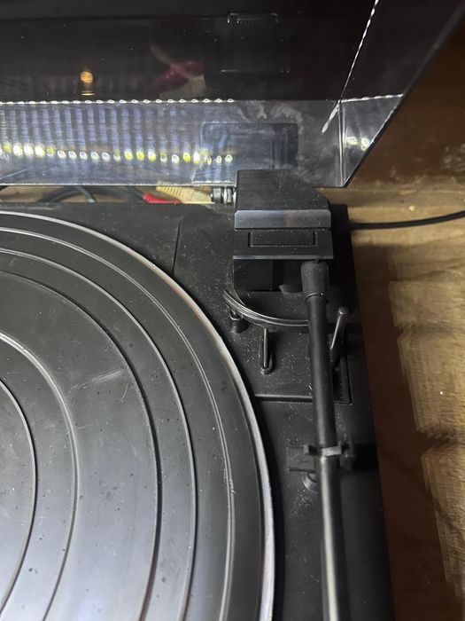 Giradiscos Akai AP-M512