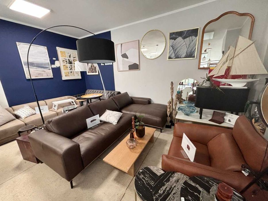 Designerski fotel z aksamitu Santi Interieurs 86 musztardowy 105x90x75