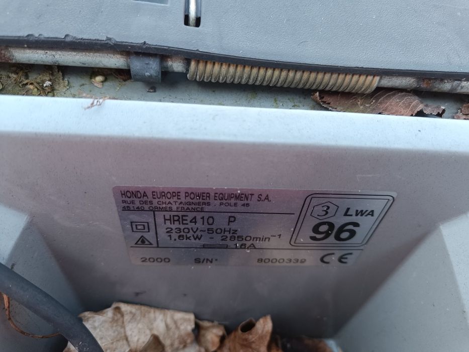 Kosiarka Honda HRE 410 elektryczna.