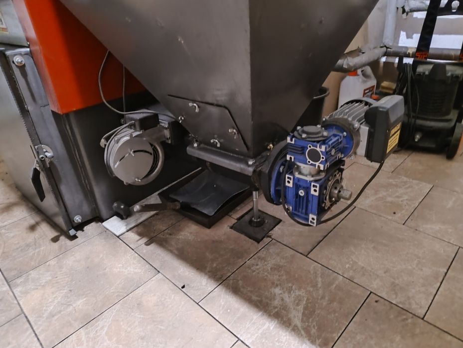 Części do kotła CO(rezerwacja do poniedziałku)