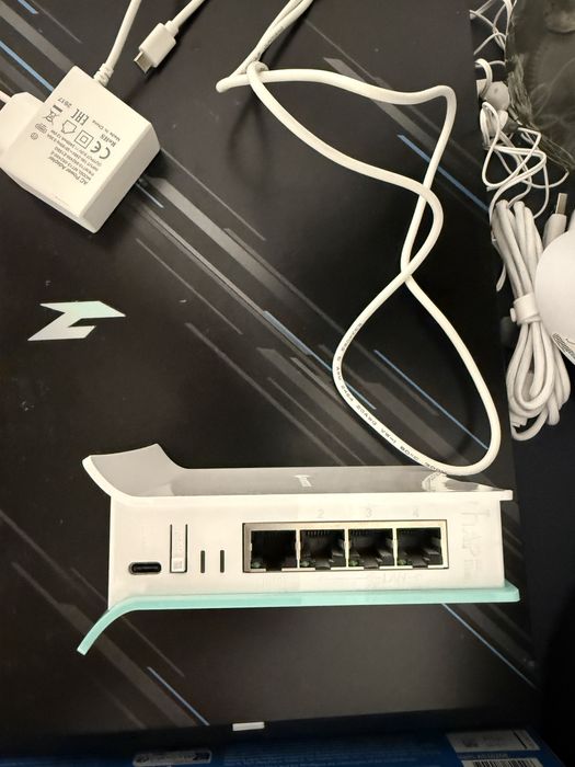 Бездротовий маршрутизатор Mikrotik hAP AX lite (L41G-2axD)