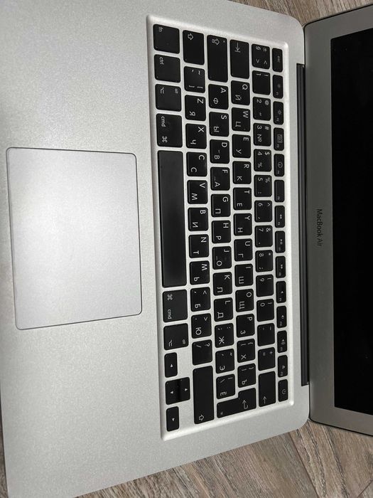 macbook air 2010 Silver , 128