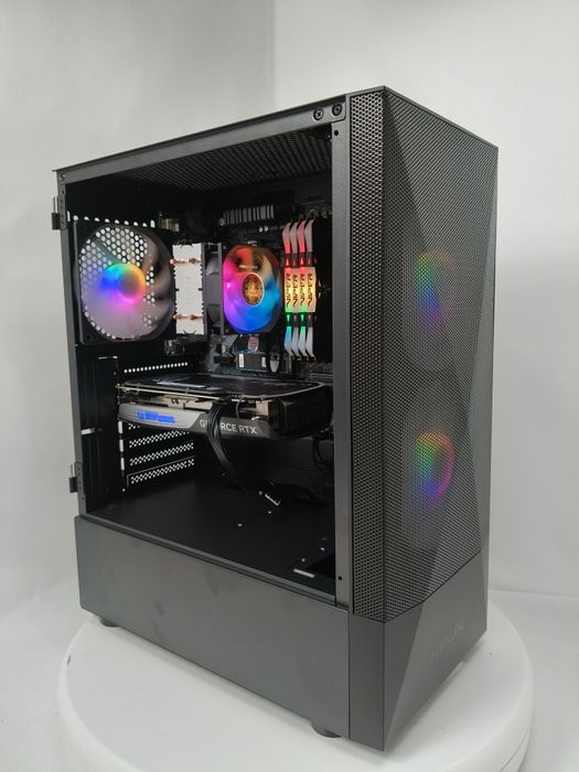 Komputer Gamingowy Ryzen 7 5700, RTX 4060 Ti, 32 GB,SSD,Win 11 Pro