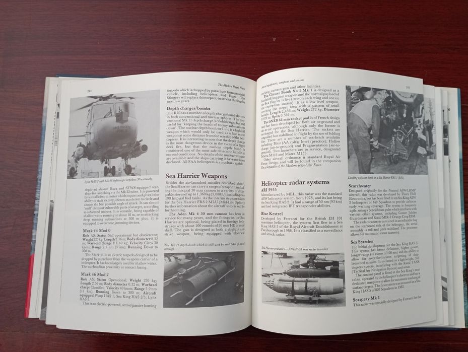 Livro sobre Marinha de Guerra Britânica