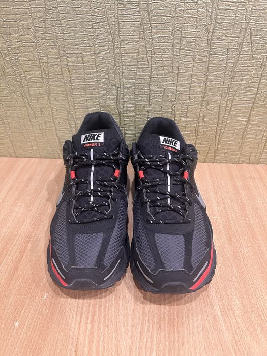 Nike Zoom Vomero 5