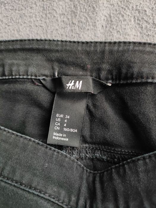 Spodnie czarne H&M rozm 34