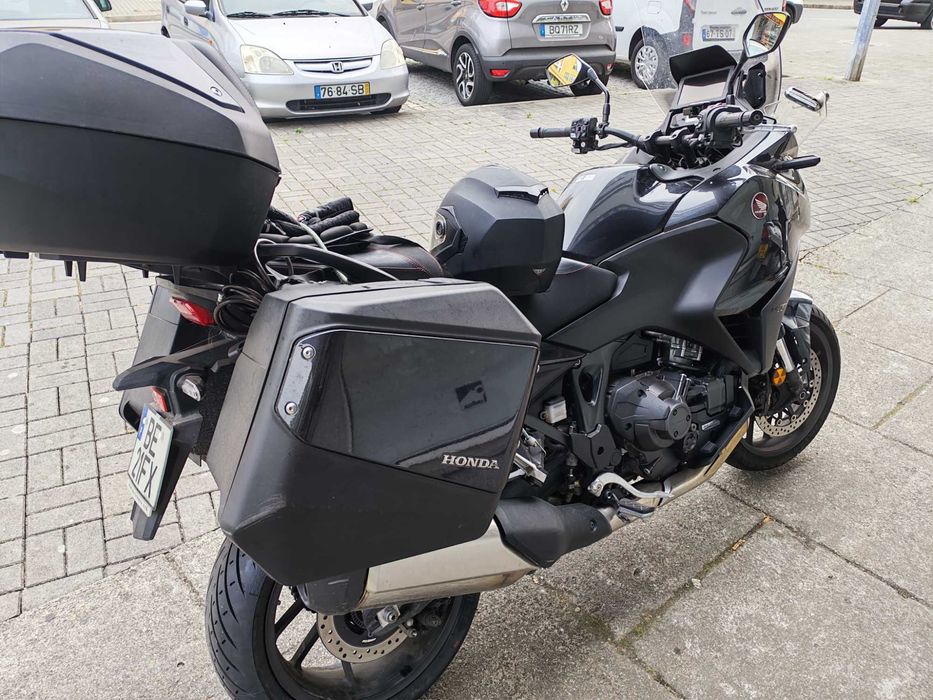 Mota Honda NT 1.100 de 2023