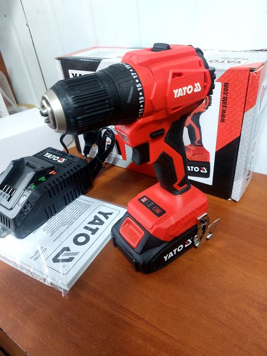 Шуруповерт акумуляторний безщітковий YATO YT-827788 18В 2А·год 45Н