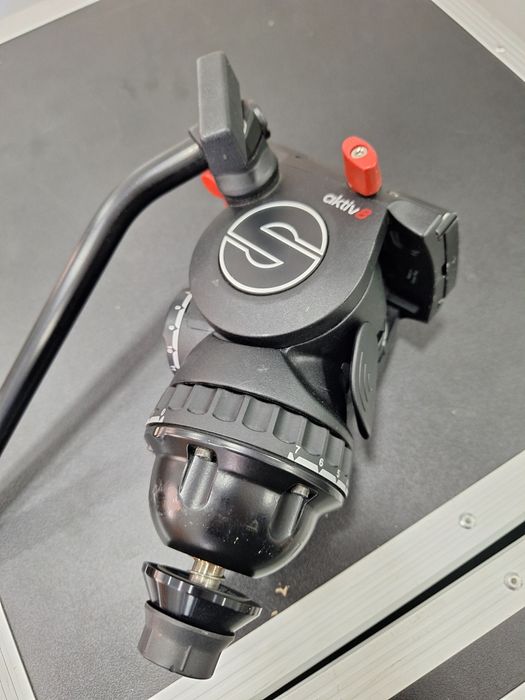 Cabeça tripé Sachtler aktiv8