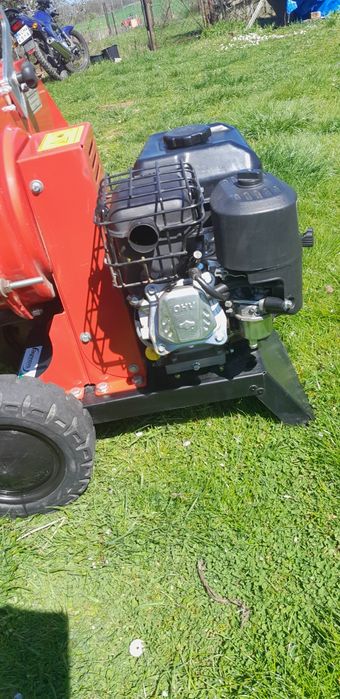 Rozdrabniacz do gałęzi Agrinova zoe 50