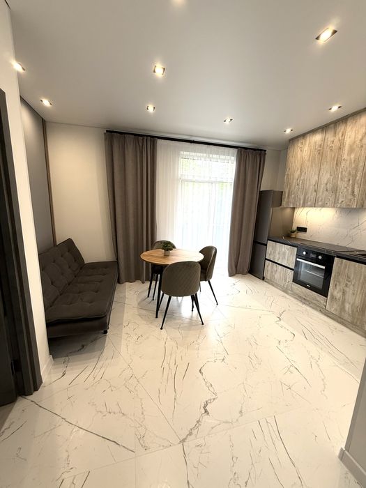 Здається 1.5 кв по  вул. Руська 41 ЖК  Central Avenue