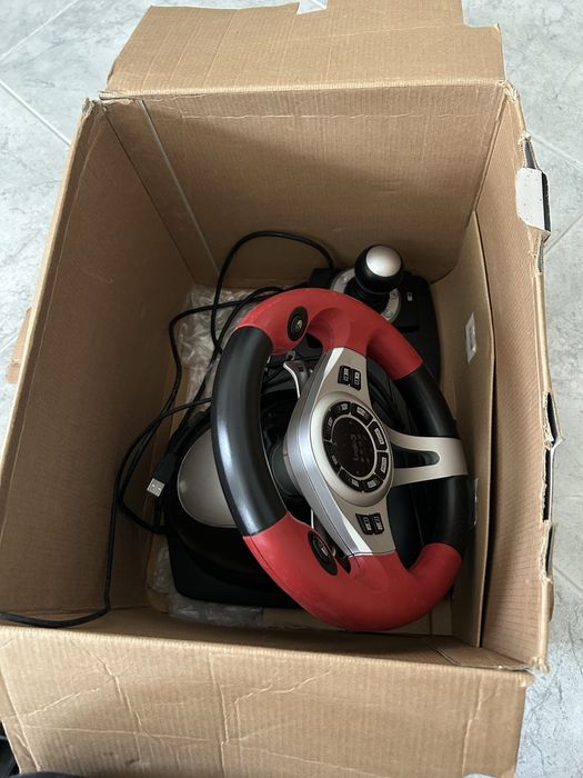 Logic3 Steering Wheel for PS2 and PC64284472251777124