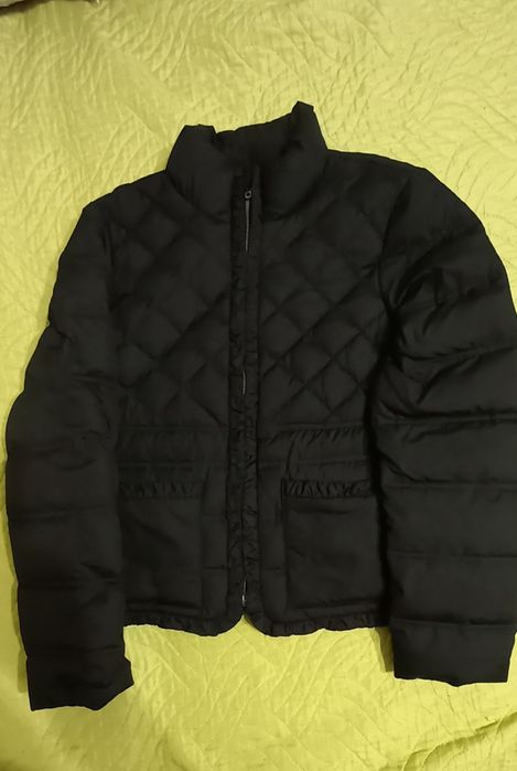 Пухова куртка жіноча