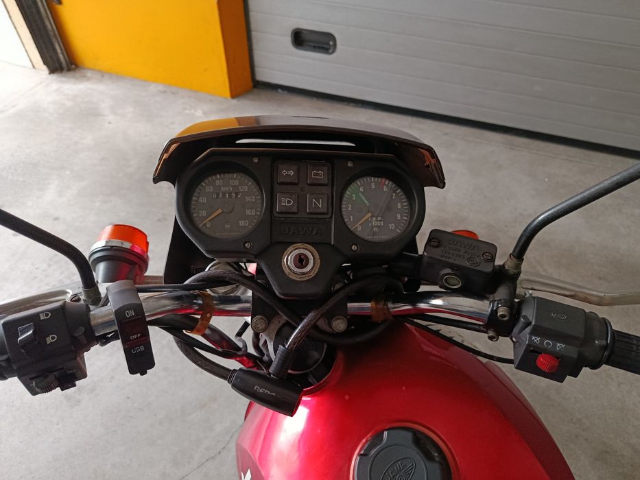 Jawa Red Style 350
