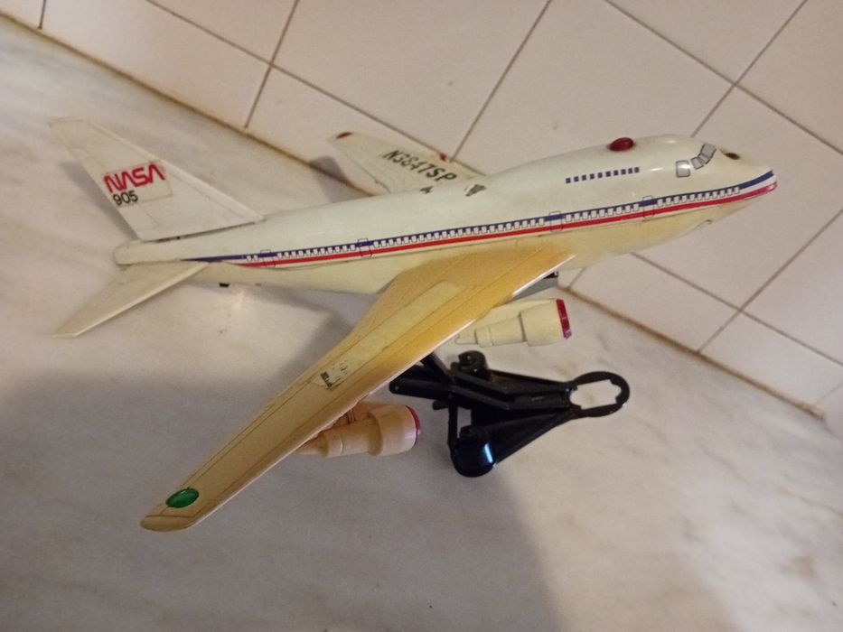 Avião Antigo Boeing Nasa Estado Razoável