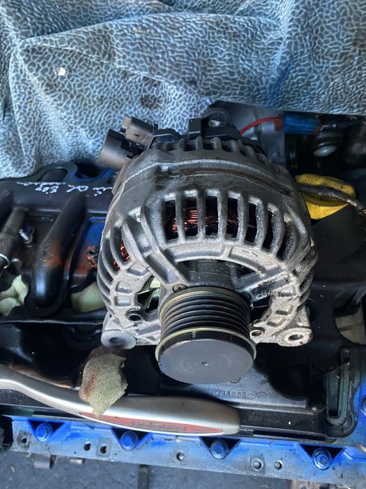 Генератор пежо 1.6HDi форд ford