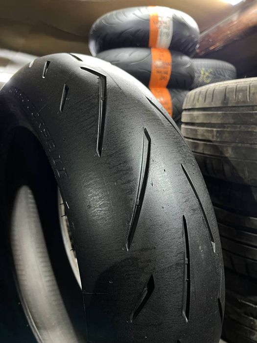 200 60 17 Pirelli Diablo Rosso corsa 2