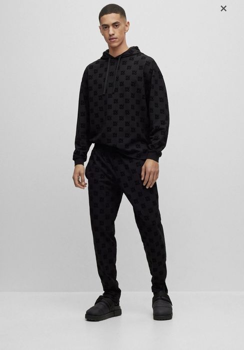 Костюм Hugo boss monogram XL оригінал