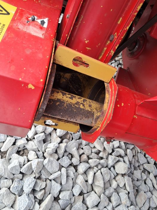 Комбайн Massey Ferguson 330!