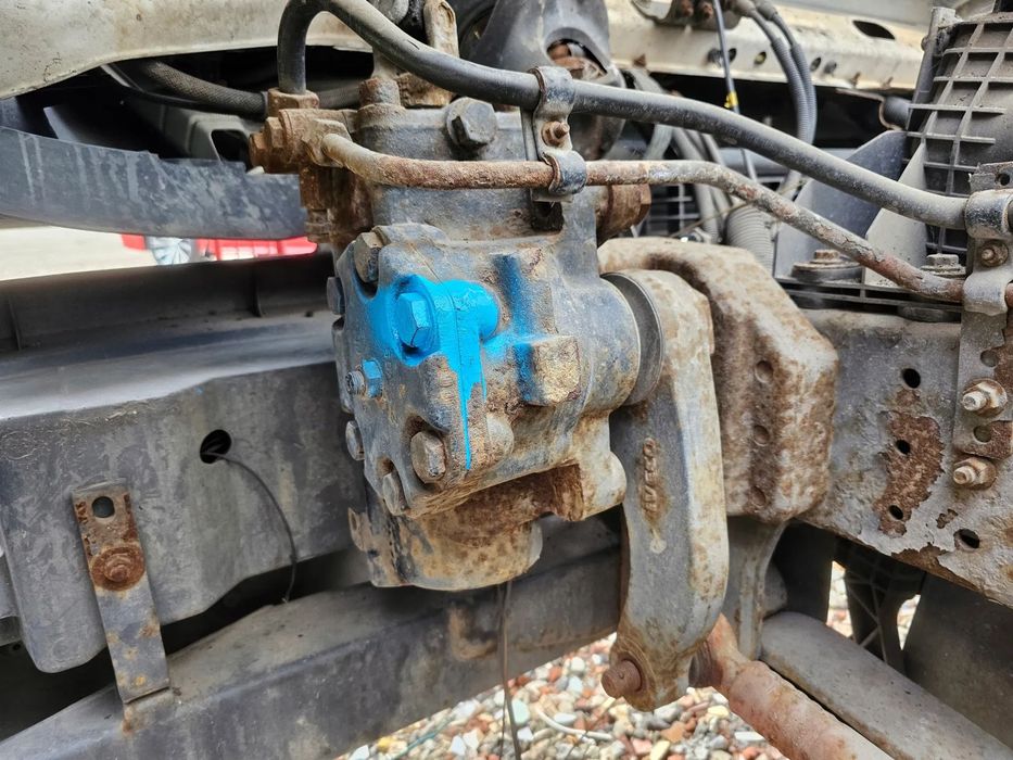 PRZEKŁADNIA KOLUMNA MAGLOWNICA KIEROWNICZA TRW 4900111 IVECO EUROCARGO FELGI 17,5