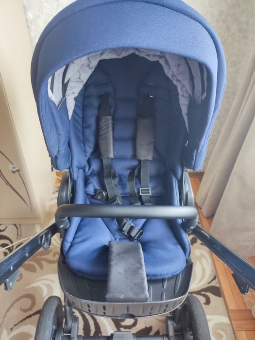 Продам детскую коляску