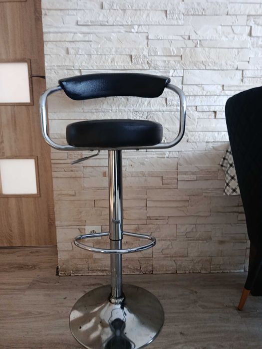Krzesła barowe !