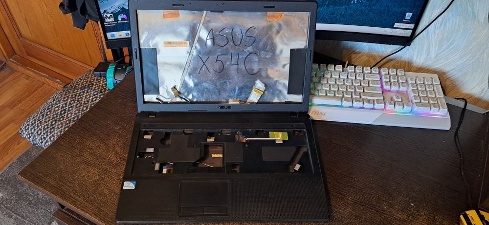 Продам Asus X54C на детали