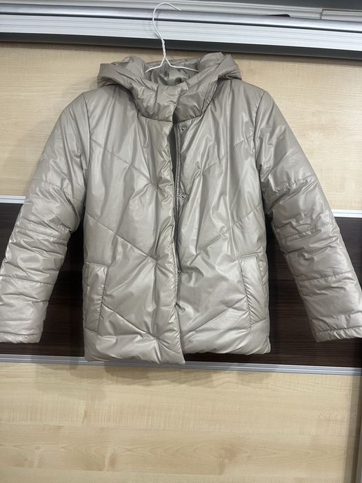 Куртка для дівчинк