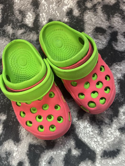Літні крокси для дівчинки 24-25 розмір