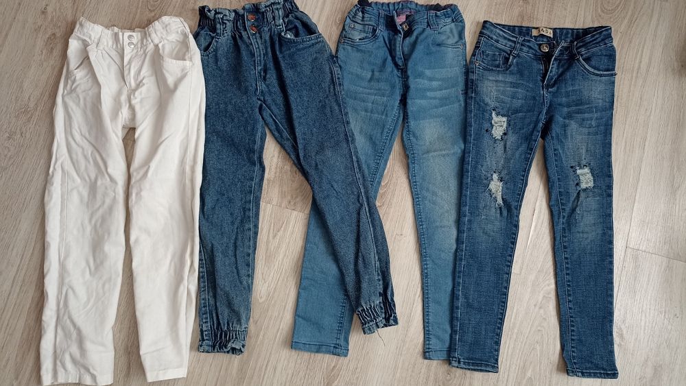 Продам одяг для дівчинки