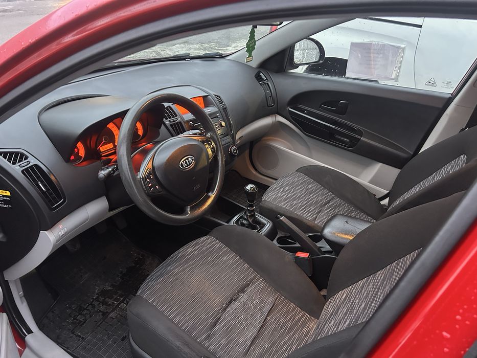 KIA CEE’D 2009 1.6