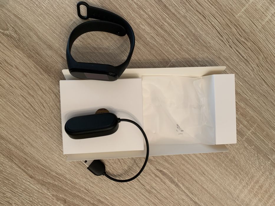 Pulseira de Atividade Xiaomi Mi Band 4 - Preto