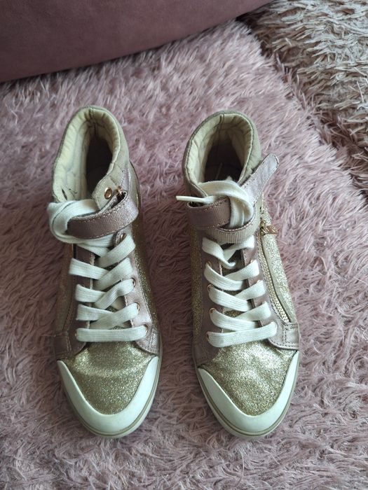 Buty damskie Guess