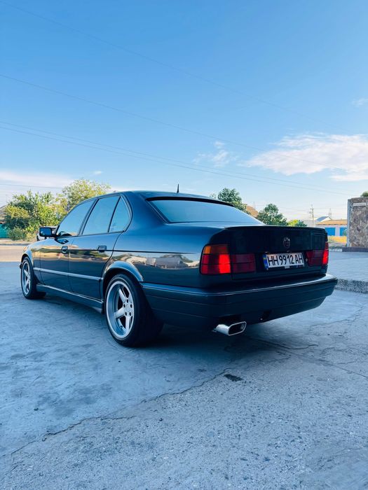Продам BMW Е34 530i АКПП