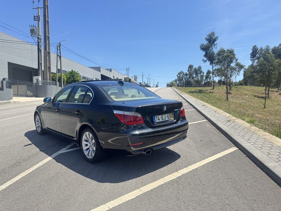 BMW 520D - 5 portas
