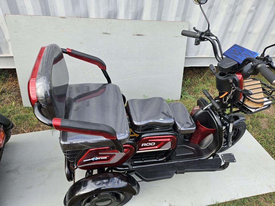 Dominator Самий ПОТУЖНИЙ трехколесный скутер колесо"10"электротрицикл