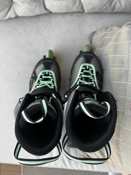 Rolki K2 Velocity Junior G - regulowane 32-37. Ochraniacze gratis.