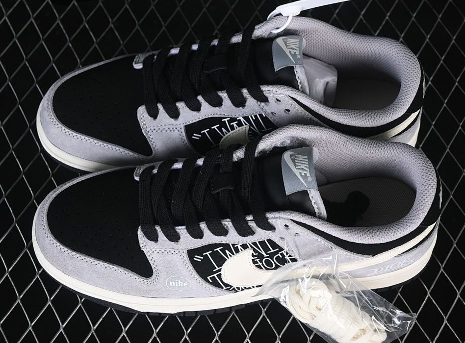 Nike Dunk Low Dior